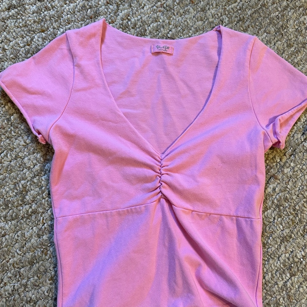 Brandy Melville pink top
